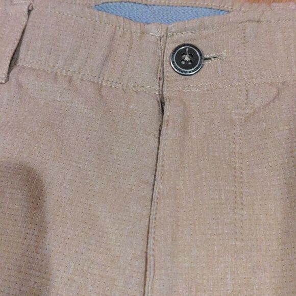 Like new under armour men's shorts heat gear size 34 - Picture 3 of 9